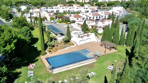 Aldeia do Golfe Casa | Vilamoura Club Villa 1 With Pool by Homing