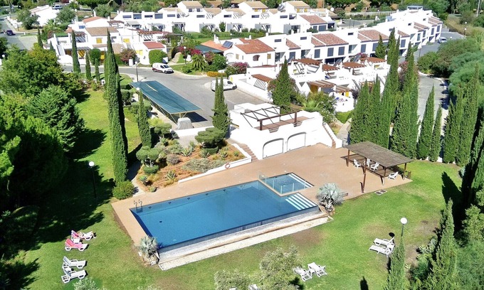 Aldeia do Golfe Casa | VILAMOURA CLUB VILLA 1 WITH POOL by HOMING