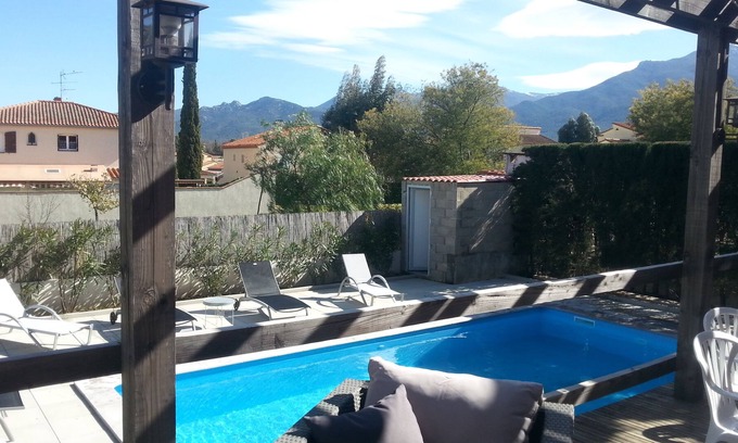 Saint-Genis Casa | Villa Franbikini: 4 habitaciones con aire acondicionado, capacidad para 9 personas, piscina de sal, calma, sol