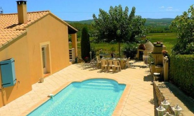 Saint-Martin-de-la-Brasque Casa | VILLA PEYRONEL AT THE FOOT OF THE LUBERON