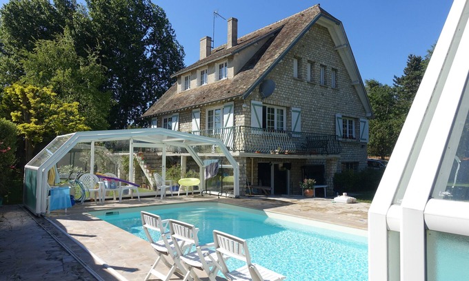 Neauphle-le-Vieux Casa | Villa de 160m2 - parcela de 1300m2 - piscina cubierta en Ile-de-France Yvelines