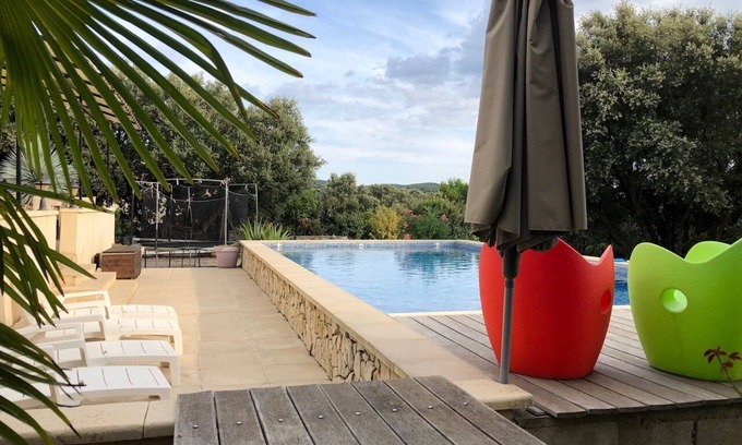 Argelliers Villa | Villa de 180 m2 en 1400 m2 cerrado, aire acondicionado, piscina tranquila de 5x10, cerca de Montpellier