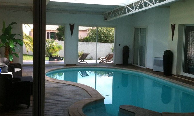 Ghisonaccia Villa | VILLA 380M2 TERRENO 2700m2 - PISCINA CUBIERTA CLIMATIZADA - TRANQUILO
