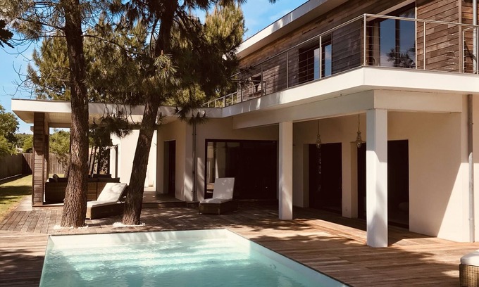 Ares Casa | Villa 420m2, 17 personas, Hamman, Jaccuzi, 10 min. cuenca de bicicleta