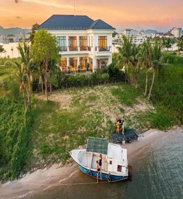 Ha Long Apartamento | Villa 5 phòng ngủ víp - Tuần Châu - Sát biển
