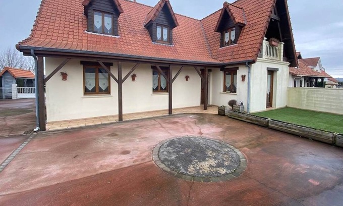 Brunembert Casa | Villa 7 Personnes à Proximité de la mer