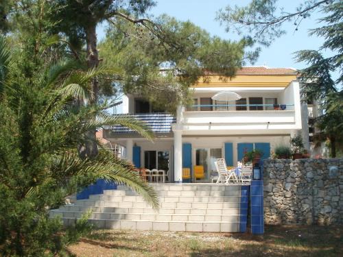 Pirovac Apartamento | Villa A