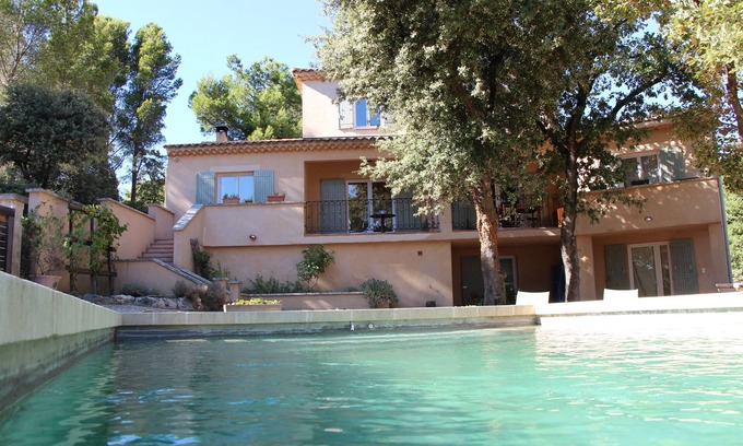 Chateauneuf-de-Gadagne Casa | Villa + piscina tranquila absoluta en Châteauneuf de Gadagne Vaucluse