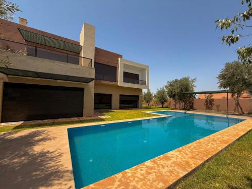 Sidi Abdallah Ghiat Villa | Villa Adam