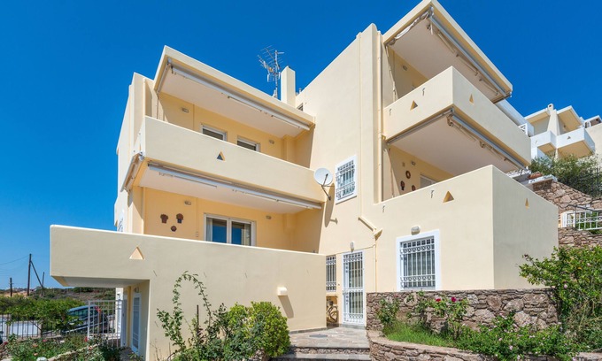 Lavreotiki Casa | Villa Adamite (4 bedrooms)
