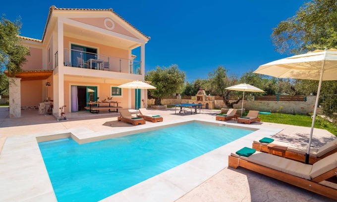 Lithakia Villa | Villa Adelasia by Villa Plus