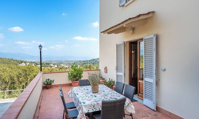 Serravalle Pistoiese Villa | Villa 'Adora Holiday Home' con terraza y jardín privados