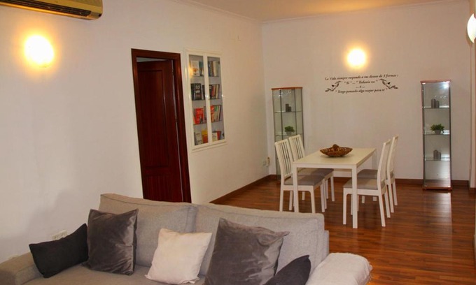 Dos Hermanas Apartamento | Villa Ahumor Apartamento entero 20 m Sevilla -6pax