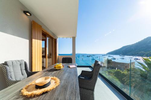 Komiza Apartamento | Villa Aida