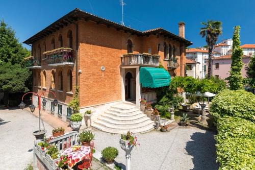 Santa Maria in Stelle Hotel | Villa Albertina