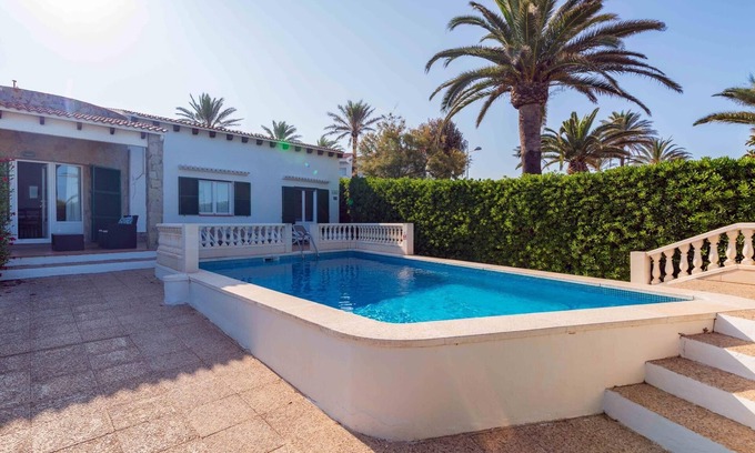 S'Algar Villa | Villa Alberto. Esta espaciosa villa recientemente reformada está situada en una zona tranquila.