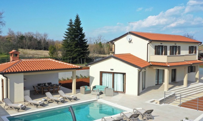 Vizinada Villa | Villa Alena in Vižinada - Haus für 8 Personen