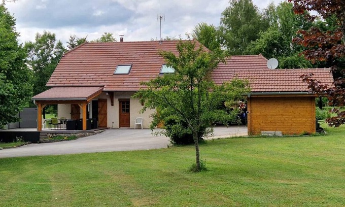 Fontenu Villa | Villa Ali Fontenu / Lake Chalain