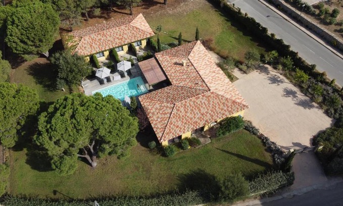 Calvi Cama Y Desayuno | Villa Alivu di Calvi