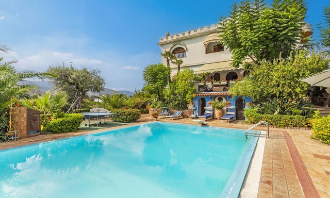 Trappitello Villa | Villa 'Alkantara' con vistas a la montaña, Wi-Fi y aire acondicionado