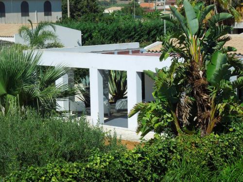 Menfi Casa | Villa Aloe