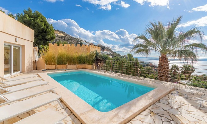 Altea la Vella Villa | Villa "Altea Hills Villa Noruega" con vistas a la montaña, piscina, Wi-Fi, jardín y terraza