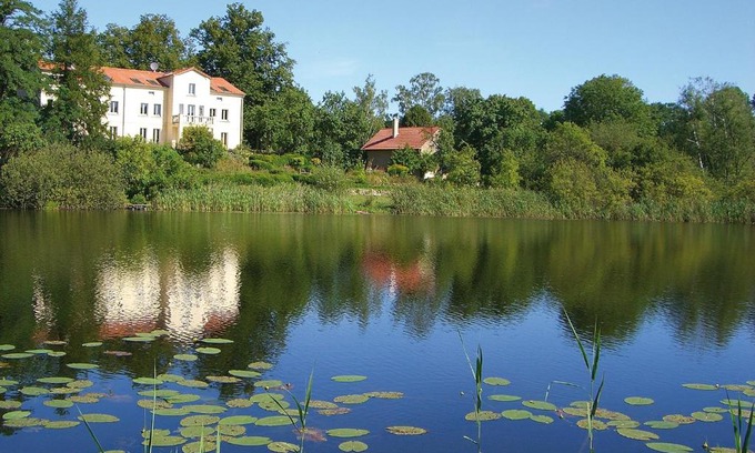Warnitz Apartamento | Villa am Trumpf - Design-Appartements im Naturgarten am See