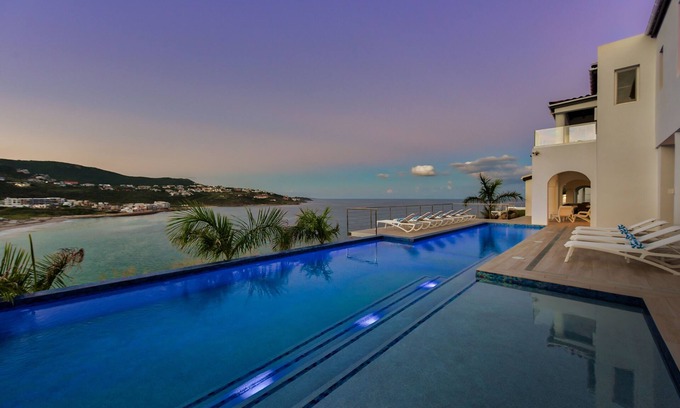 Upper Prince's Quarter Casa | Villa Amalia