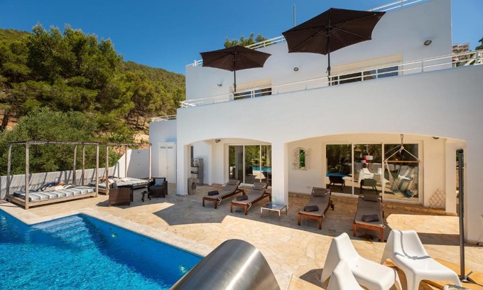 Santa Eulalia del Río Villa | Villa Amarantos
