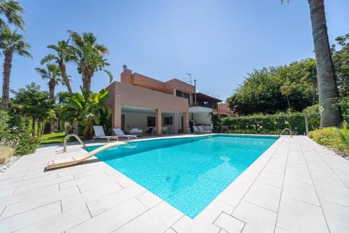 Tonnarella Apartamento | Villa Ametista Portorosa Furnari