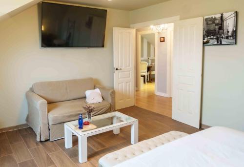 Santillana del Mar Apartamento | Villa Amore