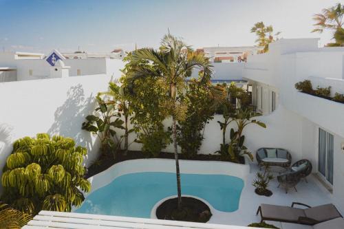 Geafond Villa | Villa Ananda - Luxury Villa in Bahiazul