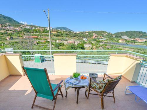 Toirano Apartamento | Villa Angela 1 by Holiday World