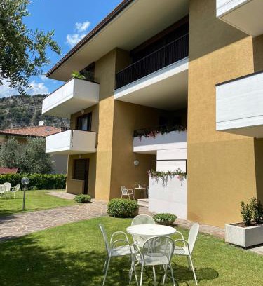 Torbole sul Garda Apartamento | Villa Angela