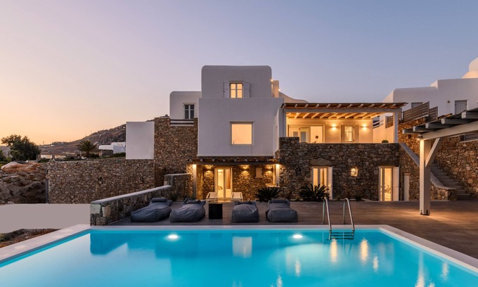 Kalafatis Villa | Villa Angelika / Pelícano Rosado