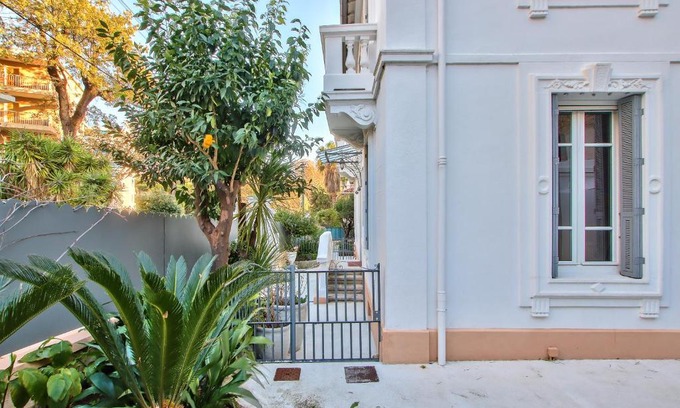 Fabron Casa | Villa Angelus