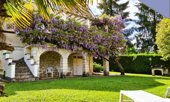 Le Puy d'Alon Casa | VILLA ANNEE 30 Rénovée ,Terrasse et Jardin