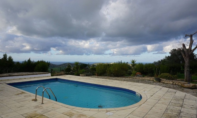 Myrtou Villa | Villa Anthos en Tepebaşı (Diorios)