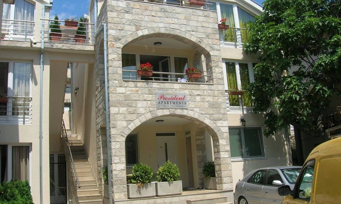 Kumbor Apartamento | Villa Apartments Kumbor President - Three Bedroom Apartment With Sea View (Astarea)