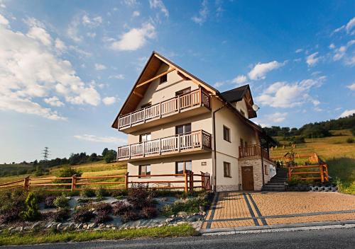 Piwniczna-Zdroj Apartamento | Villa Apia
