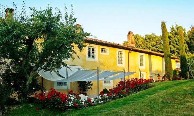 SantʼAndrea di Compito Villa | Villa Aquila - Seis Habitaciones Villa, Capacidad 12