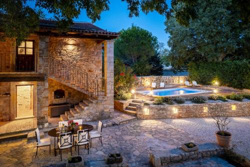 Baderna Villa | Villa Arboretum