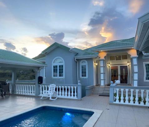 Cul de Sac Villa | Villa Armantine