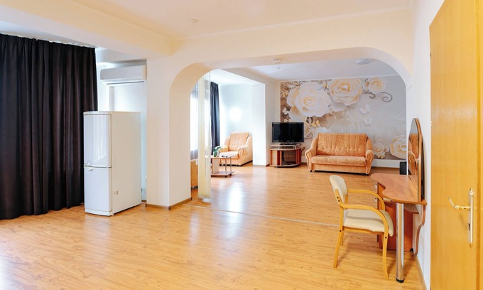 Chisinau Hotel | Villa Arus