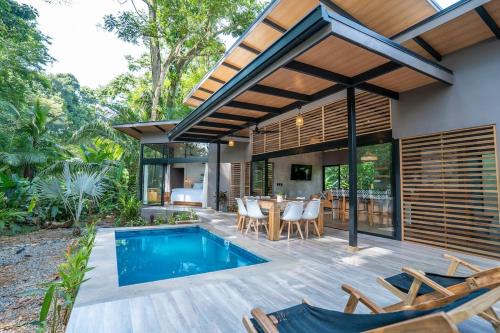 Punta Uva Villa | Villa Asencia with pool and AC near Arrecife beach