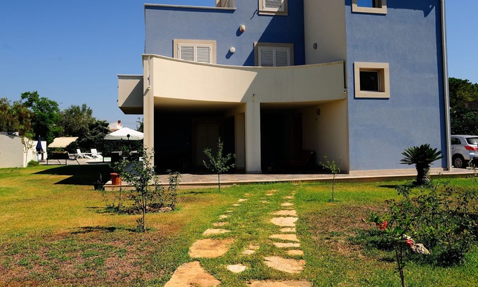 Arenella Apartamento | Villa a 800 metros. del mar con piscina, Arenella Siracusa, planta baja
