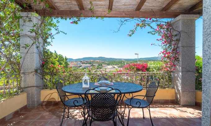 Santa Teresa di Gallura Villa | Villa Athena