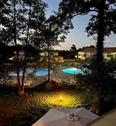 Santa-Maria-Poggio Casa | Villa avec terrasse et vue piscine, proche plage