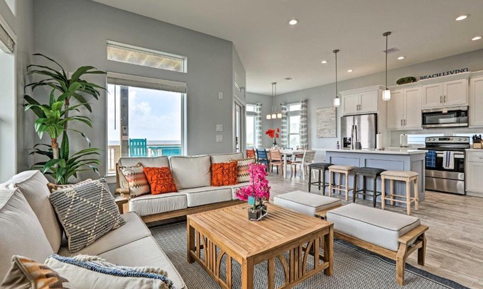Galveston Casa | Villa Azul Galveston Home Modern and Beachfront!