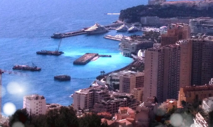 Cap d'Ail Apartamento | Villa Azur